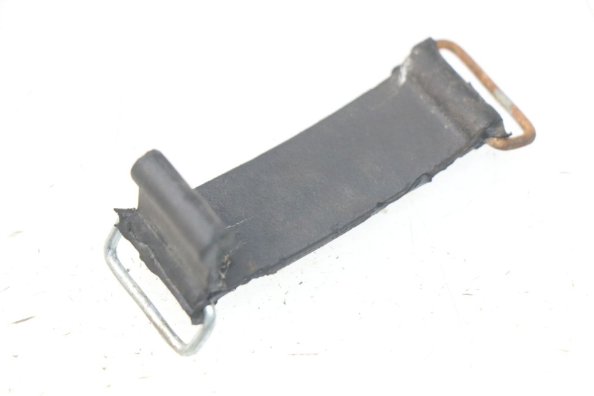 photo de SANGLE TROUSSE OUTILS YAMAHA YP MAJESTY 125 (2007 - 2010) - Vue principale