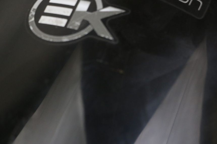 photo de SAUTE VENT APRILIA RS 50 (1999 - 2005) - Vue d’ensemble