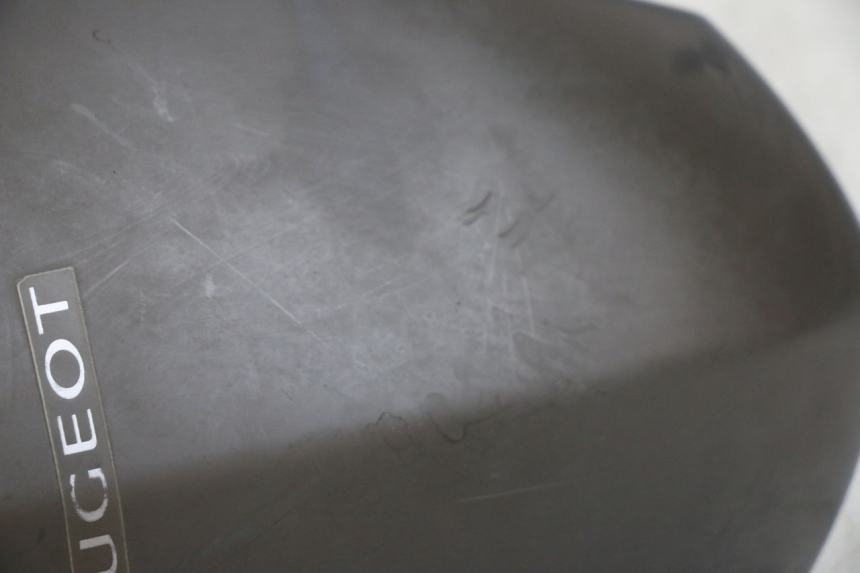 photo de SAUTE VENT PEUGEOT KISBEE 4T 50 (2010 - 2017) - Détail de la pièce