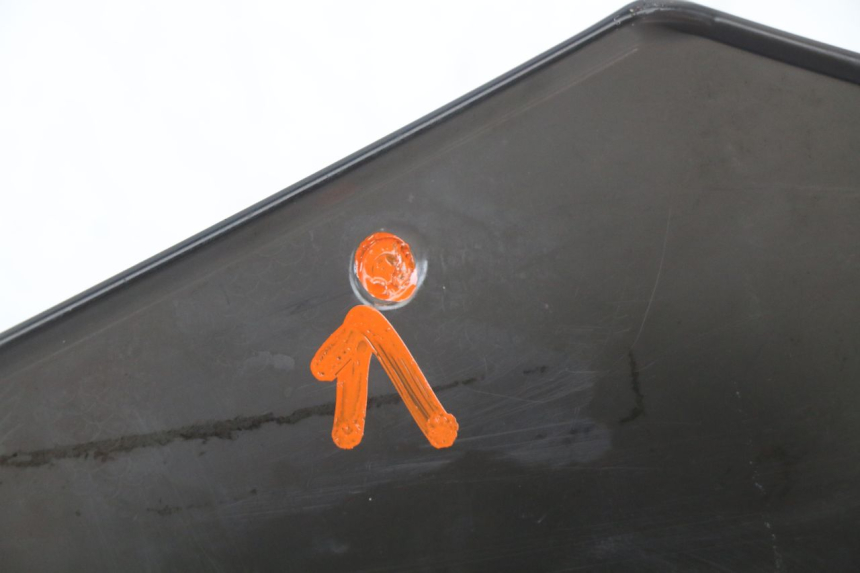 photo de SAUTE VENT PEUGEOT KISBEE 4T 50 (2010 - 2017) - Points de fixation