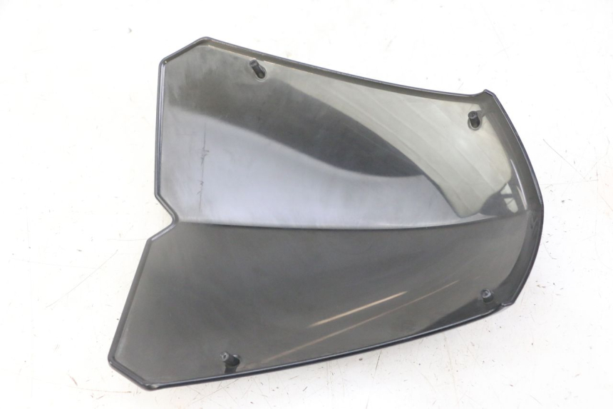 photo de SAUTE VENT PEUGEOT KISBEE 4T 50 (2018 - 2022) - Autre angle de vue