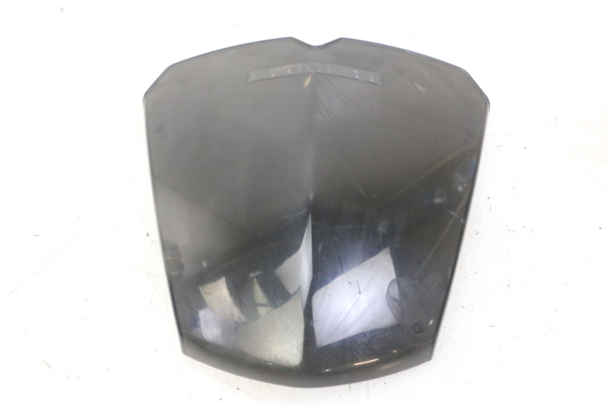 photo de SAUTE VENT PEUGEOT KISBEE 4T 50 (2018 - 2022) - Points de fixation