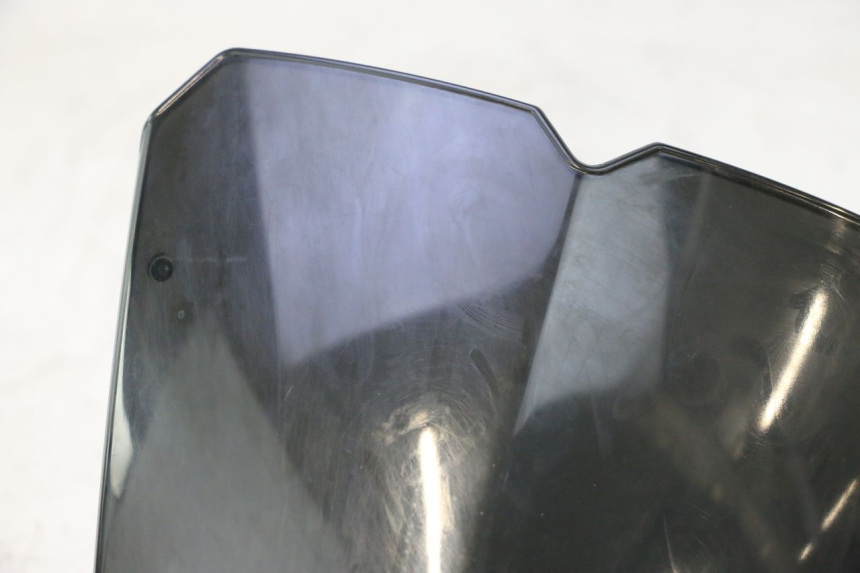 photo de SAUTE VENT PEUGEOT KISBEE 4T 50 (2023 - 2026) - Vue d’ensemble