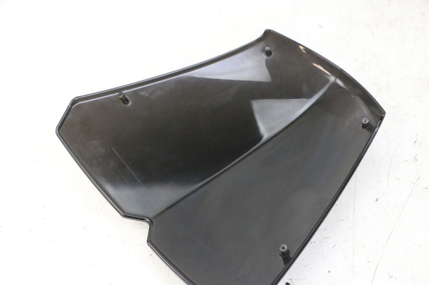 photo de SAUTE VENT PEUGEOT KISBEE 2T 50 (2010 - 2017) - Autre angle de vue