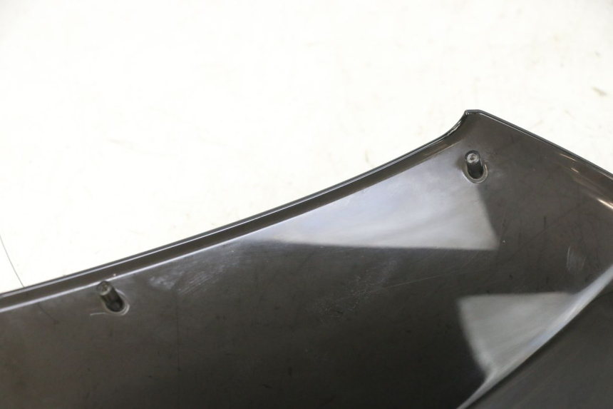 photo de SAUTE VENT PEUGEOT KISBEE 2T 50 (2010 - 2017) - Gros plan technique