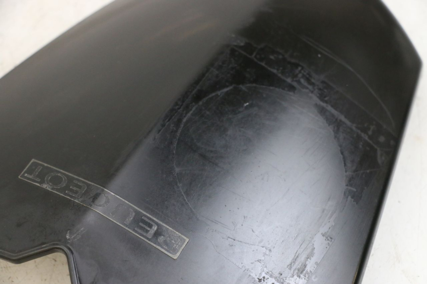 photo de SAUTE VENT PEUGEOT STREETZONE 2T 50 (2014 - 2019) - Zoom état d’usage