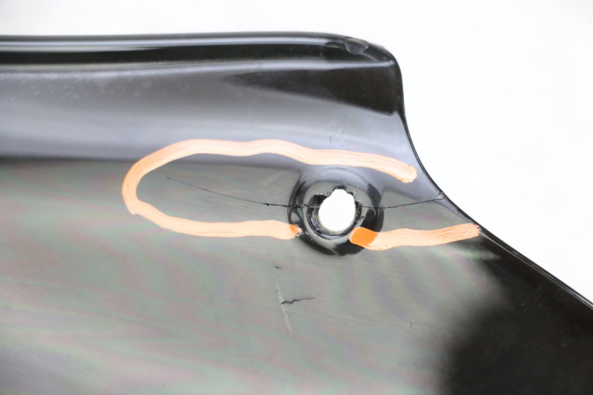 photo de SAUTE VENT YAMAHA FZ1 FAZER 1000 (2007 - 2009) - Gros plan technique