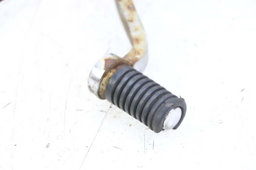 photo de SELECTEUR VITESSE HONDA VT C2 SHADOW 750 (1997 - 2001) - Gros plan technique