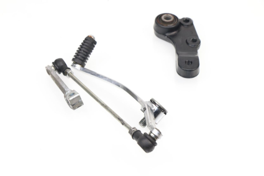 photo de SELECTEUR VITESSE SUZUKI GSF N BANDIT 1250 (2007 - 2010) - Détail de la pièce