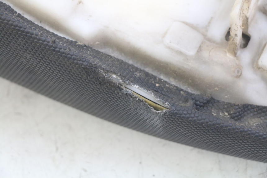 photo de SELLE ORION AGB37 CRF1 DIRT BIKE 125 (2013 - 2021) - Points de fixation