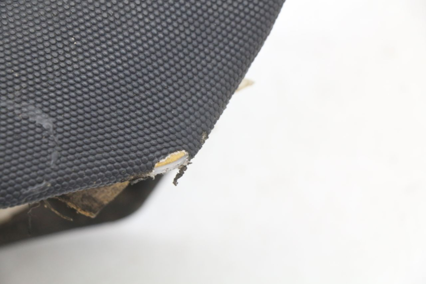 photo de SELLE ORION AGB37 CRF1 DIRT BIKE 140 - Gros plan technique