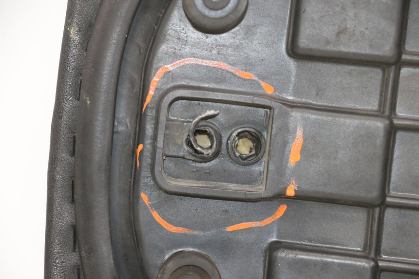 photo de SELLE KYMCO AGILITY 16+ 4T 50 (2018 - 2023) - Inspection visuelle