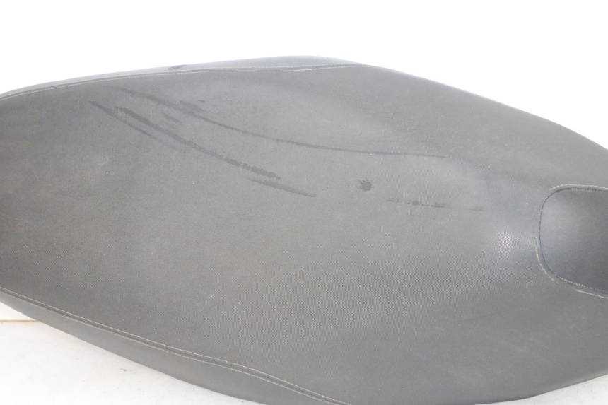 photo de SELLE KYMCO AGILITY 16+ 4T 50 (2018 - 2023) - Vue d’ensemble