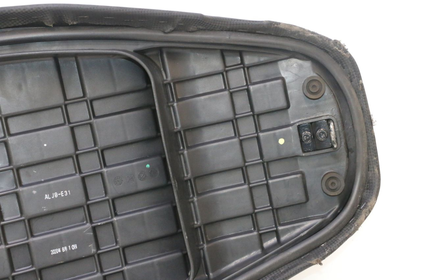 photo de SELLE KYMCO AGILITY 16+ 4T 50 (2018 - 2023) - Zoom état d’usage