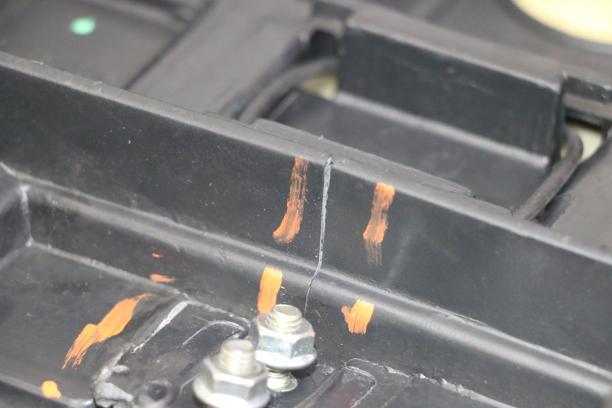 photo de SELLE KYMCO AGILITY 4T 50 (2018 - 2022) - Vue rapprochée