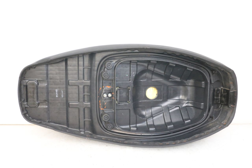 photo de SELLE KYMCO AGILITY 4T 50 (2018 - 2022) - Angle alternatif