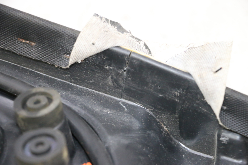 photo de SELLE KYMCO AGILITY 4T 50 (2018 - 2022) - Aperçu profil