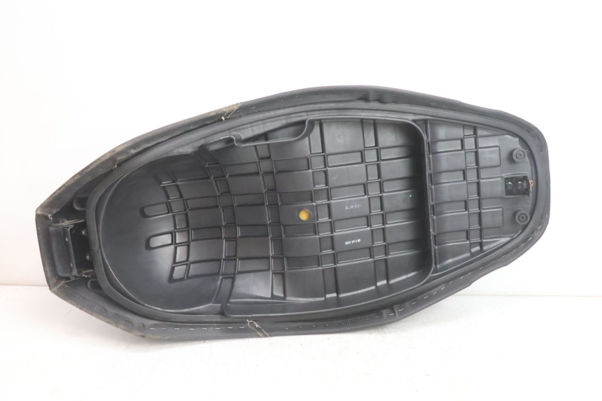 photo de SELLE KYMCO AGILITY CITY 16P 125 (2015 - 2024) - Zoom composants