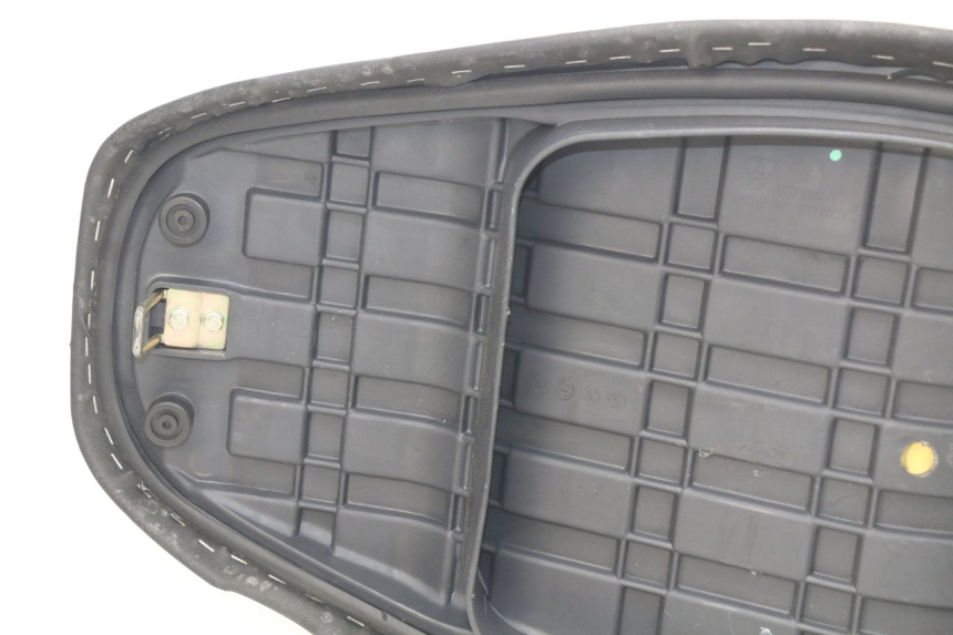 photo de SELLE KYMCO AGILITY CITY 2T 50 (2008 - 2016) - Zoom composants