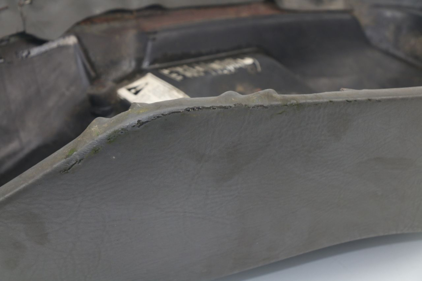 photo de SELLE APRILIA AMICO 50 (1992 - 1995) - Autre angle de vue