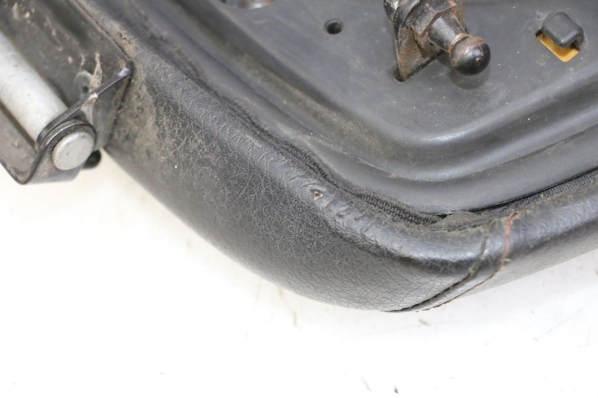 photo de SELLE ARRIERE QUADRO 4 4D 350 (2015 - 2018) - Autre angle de vue