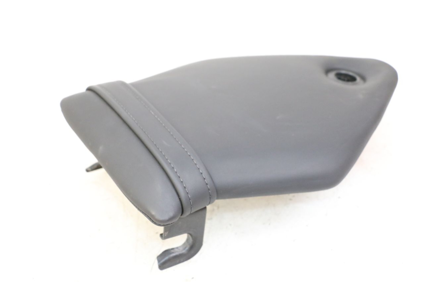 photo de SELLE ARRIERE BMW S RR ABS S1000RR 1000 (2015 - 2018) - Points de fixation