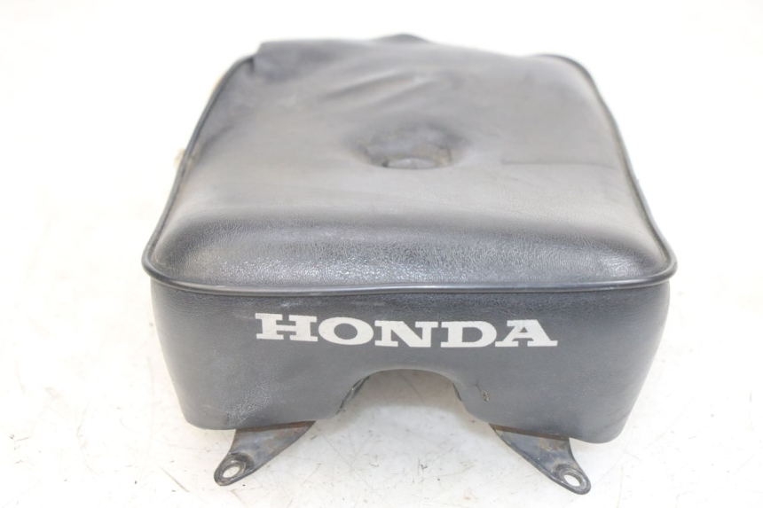 photo de SELLE ARRIERE HONDA CA REBEL 125 (1995 - 2001) - Autre angle de vue