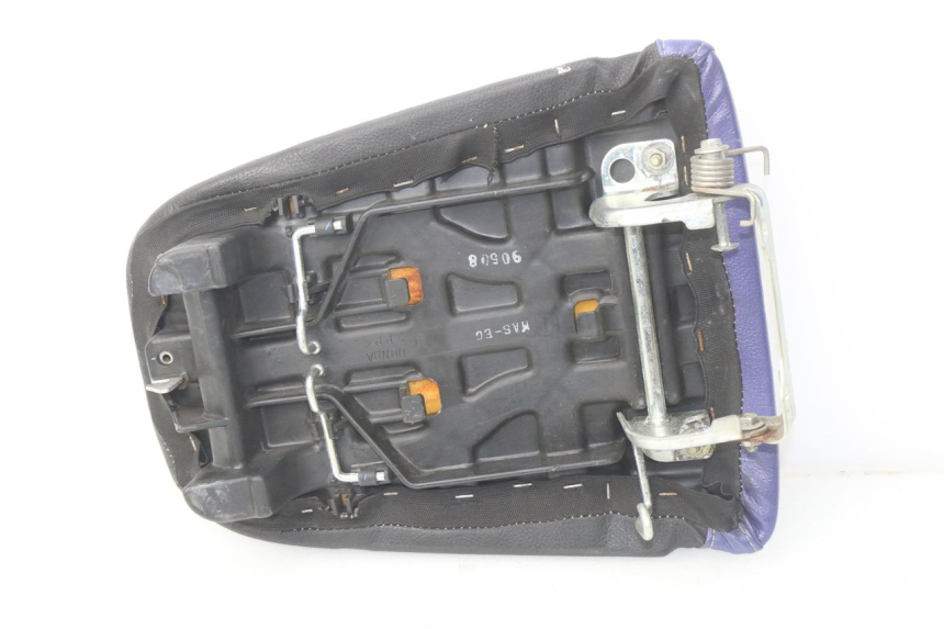 photo de SELLE ARRIERE HONDA CBR 919 RR FIREBLADE 900 (1998 - 1999) - Vue d’ensemble