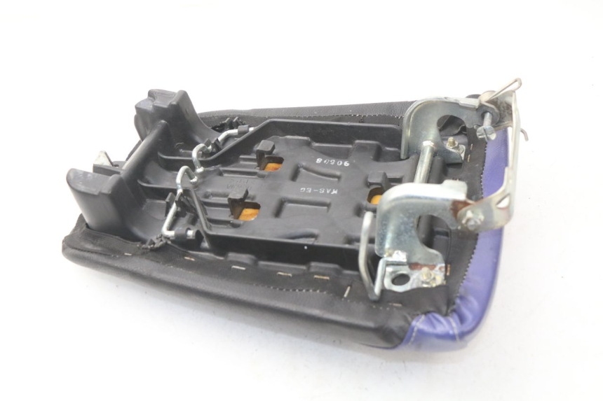 photo de SELLE ARRIERE HONDA CBR 919 RR FIREBLADE 900 (1998 - 1999) - État de surface