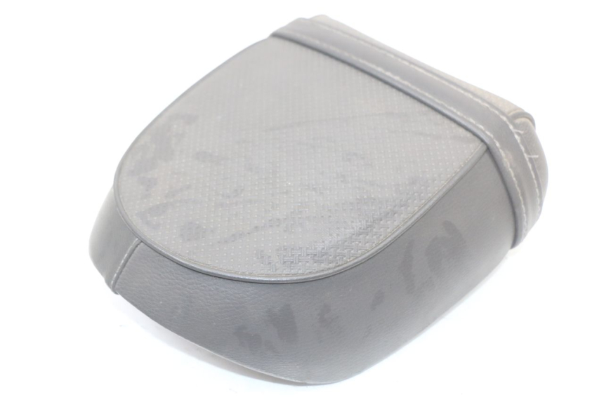 photo de SELLE ARRIERE APRILIA CLASSIC 125 (1995 - 2001) - Gros plan technique