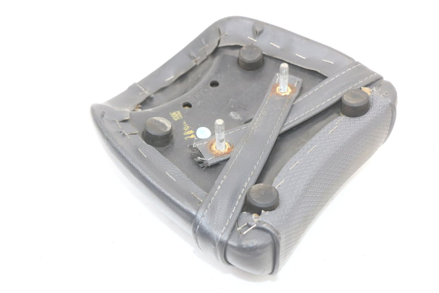 photo de SELLE ARRIERE APRILIA CLASSIC 125 (1995 - 2001) - Points de fixation