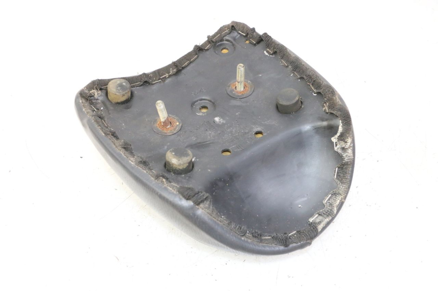 photo de SELLE ARRIERE APRILIA CLASSIC 125 (1995 - 2001) - Autre angle de vue