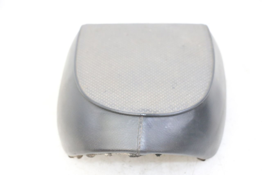 photo de SELLE ARRIERE APRILIA CLASSIC 125 (1995 - 2001) - Vue d’ensemble