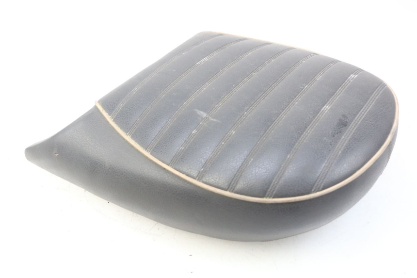 photo de SELLE ARRIERE PEUGEOT DJANGO 2T 50 (2014 - 2019) - Vue d’ensemble