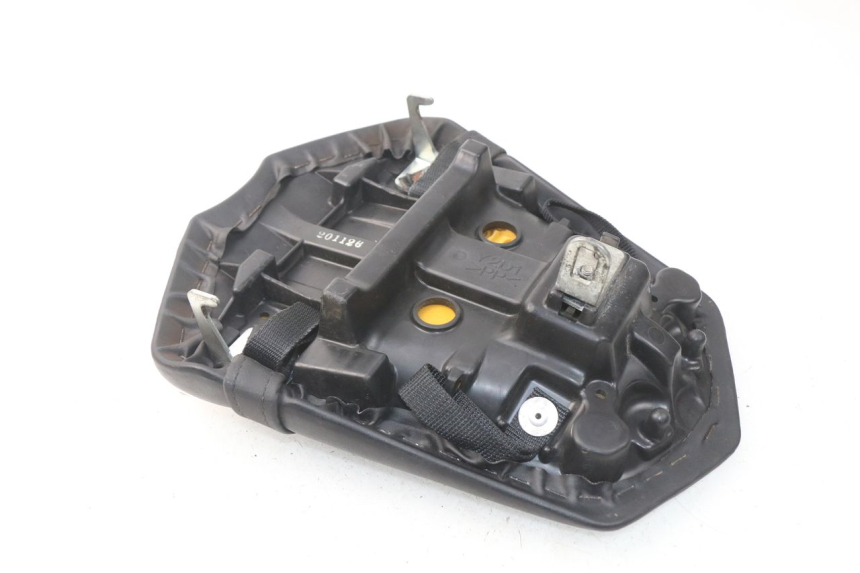 photo de SELLE ARRIERE YAMAHA FZ8 800 (2010 - 2016) - Zoom état d’usage