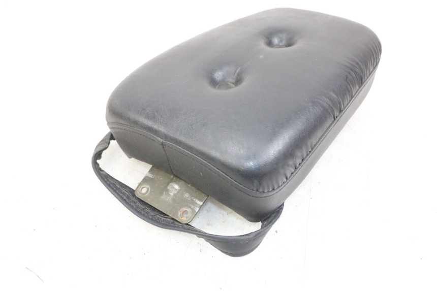 photo de SELLE ARRIERE SUZUKI GZ MARAUDER 125 (1998 - 2004) - Vue d’ensemble