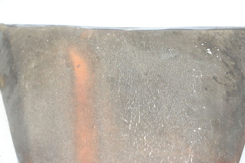 photo de SELLE ARRIERE PEUGEOT JET FORCE CARBU 50 (2003 - 2016) - Vue d’ensemble