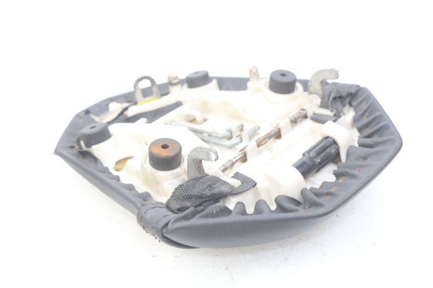 photo de SELLE ARRIERE YAMAHA MT-07 MT07 ABS 700 (2014 - 2017) - Autre angle de vue