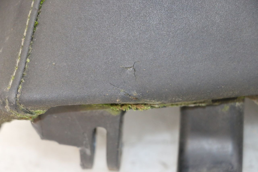 photo de SELLE ARRIERE PEUGEOT SATELIS 125 (2013 - 2018) - Zoom qualité