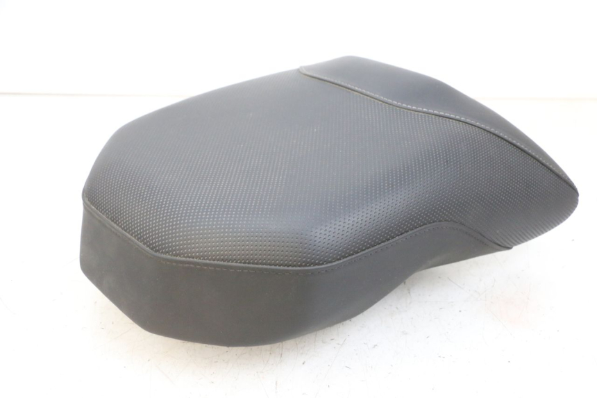 photo de SELLE ARRIERE BMW R GS 1250 (2021 - 2024) - Marquages et références