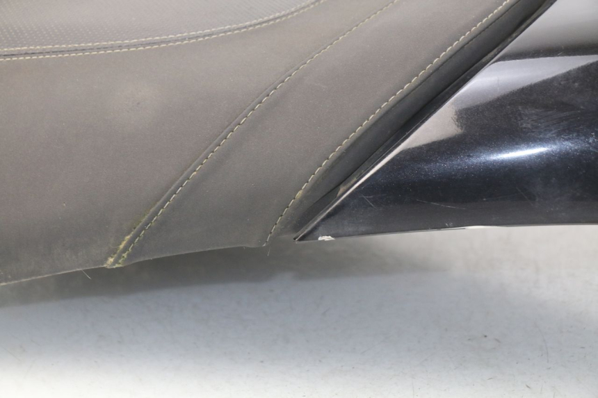 photo de SELLE ARRIERE PEUGEOT SATELIS 300 (2012 - 2015) - Pièce contrôlée