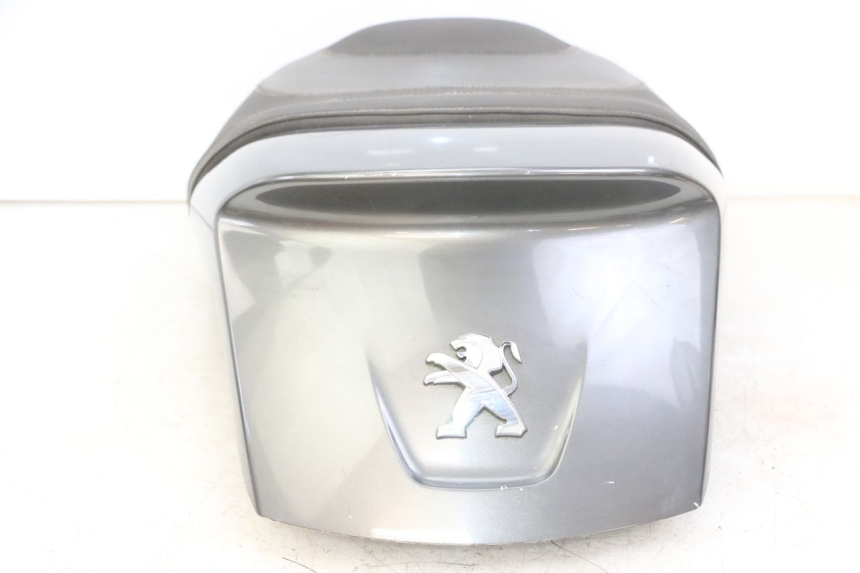 photo de SELLE ARRIERE PEUGEOT SATELIS 125 (2013 - 2018) - Pièce contrôlée