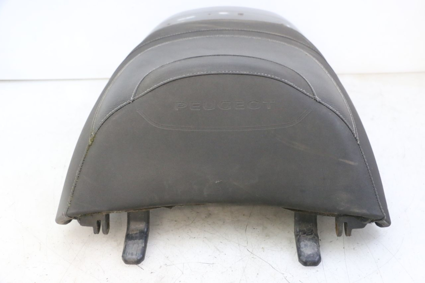 photo de SELLE ARRIERE PEUGEOT SATELIS 125 (2013 - 2018) - Inspection visuelle