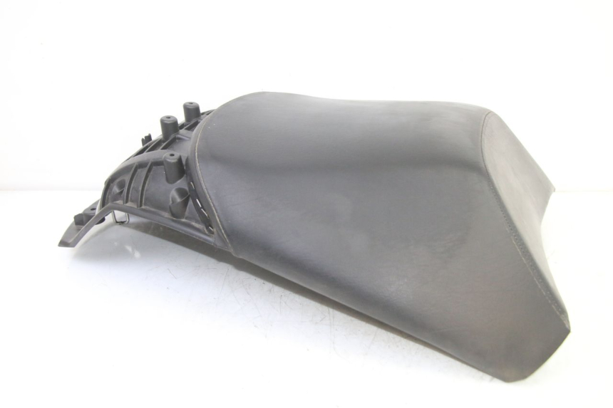 photo de SELLE ARRIERE PEUGEOT SATELIS 250 (2006 - 2012) - Zoom état d’usage