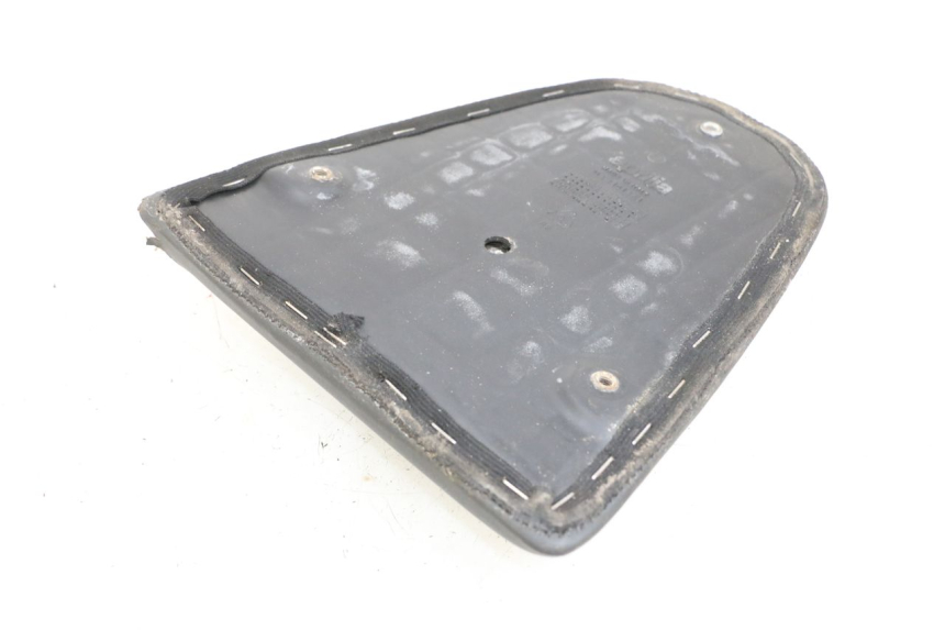 photo de SELLE ARRIERE APRILIA SR CARB LC 2T 50 (2004 - 2012) - Zoom état d’usage