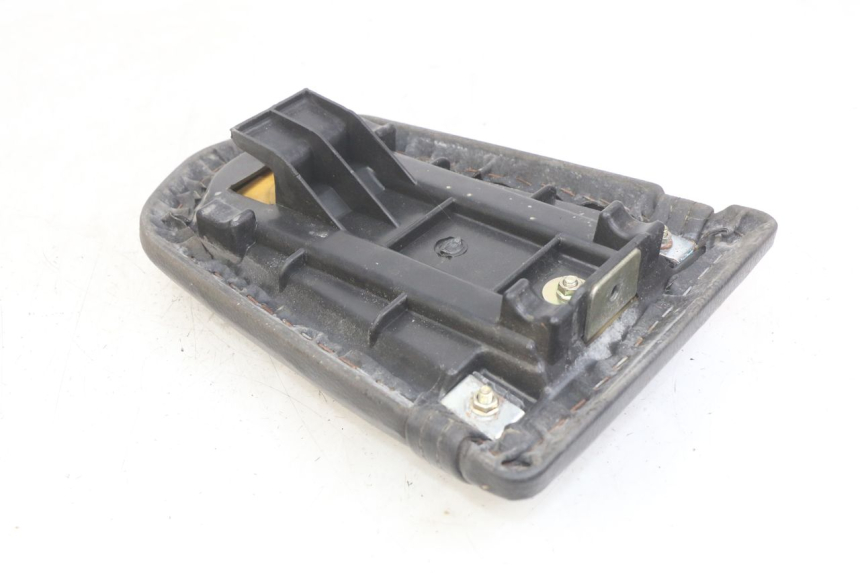 photo de SELLE ARRIERE DAELIM VJ ROADWIN FI 125 (2008 - 2017) - Détail de la pièce