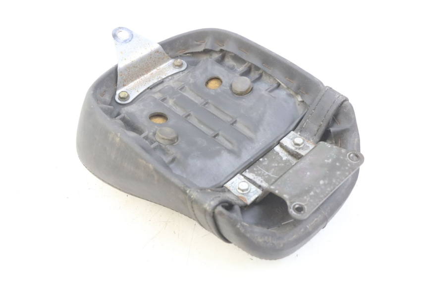 photo de SELLE ARRIERE HONDA VT C SHADOW 125 (1999 - 2007) - Autre angle de vue