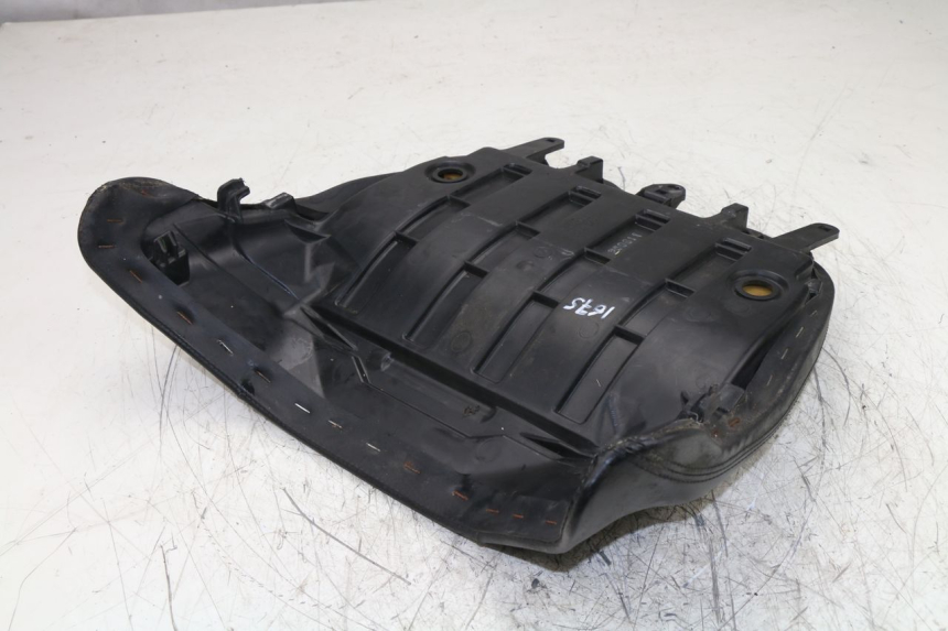 photo de SELLE ARRIERE YAMAHA YP MAJESTY ABS 400 (2007 - 2009) - État de surface