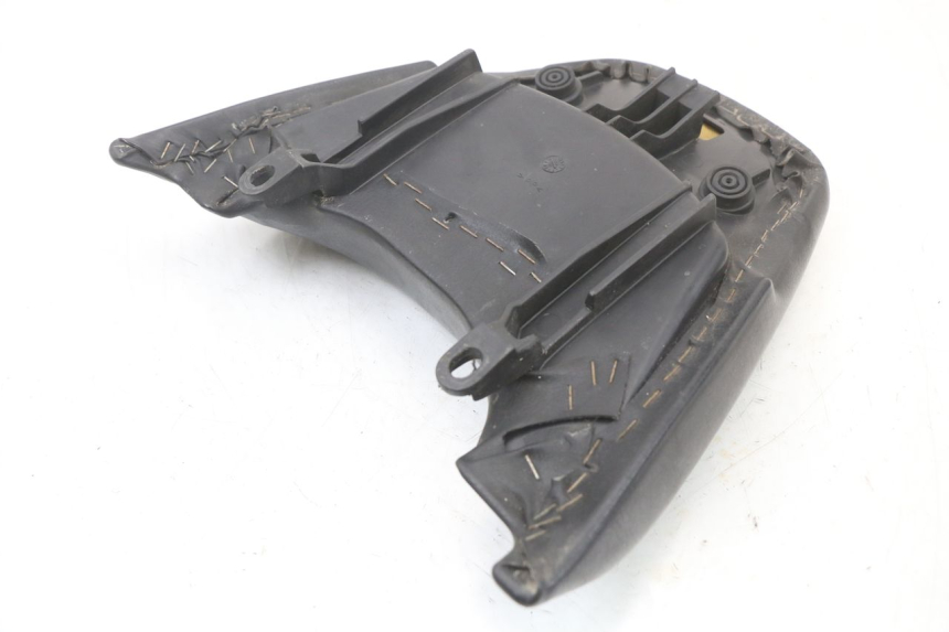 photo de SELLE ARRIERE YAMAHA YP MAJESTY 125 (2002 - 2006) - Zoom composants