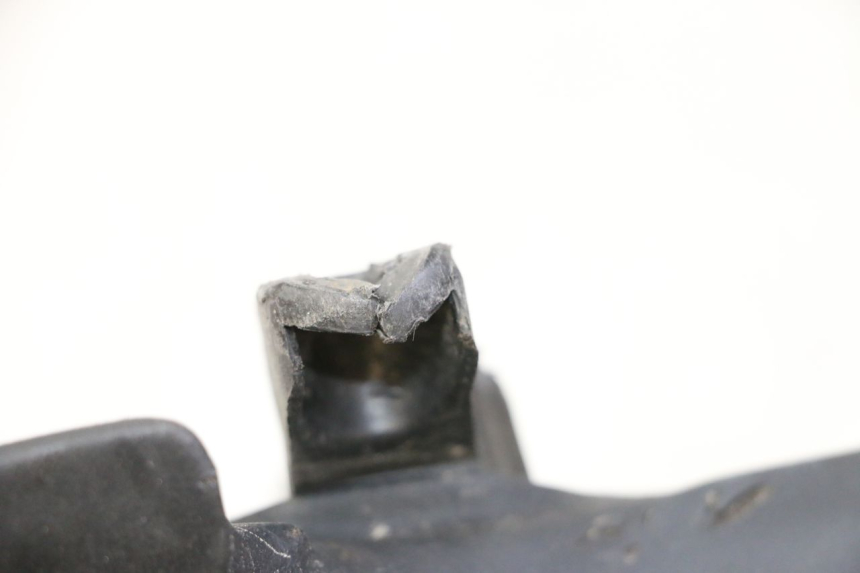 photo de SELLE ARRIERE YAMAHA YP MAJESTY 125 (2002 - 2006) - Autre angle de vue